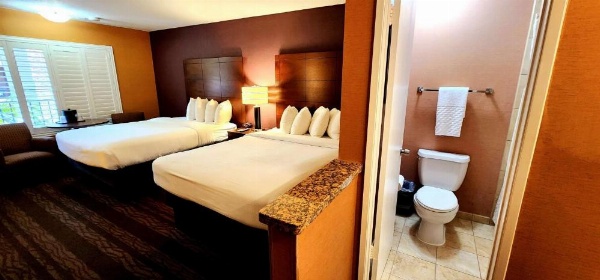 Best Western Plus Stovall's Inn image 7